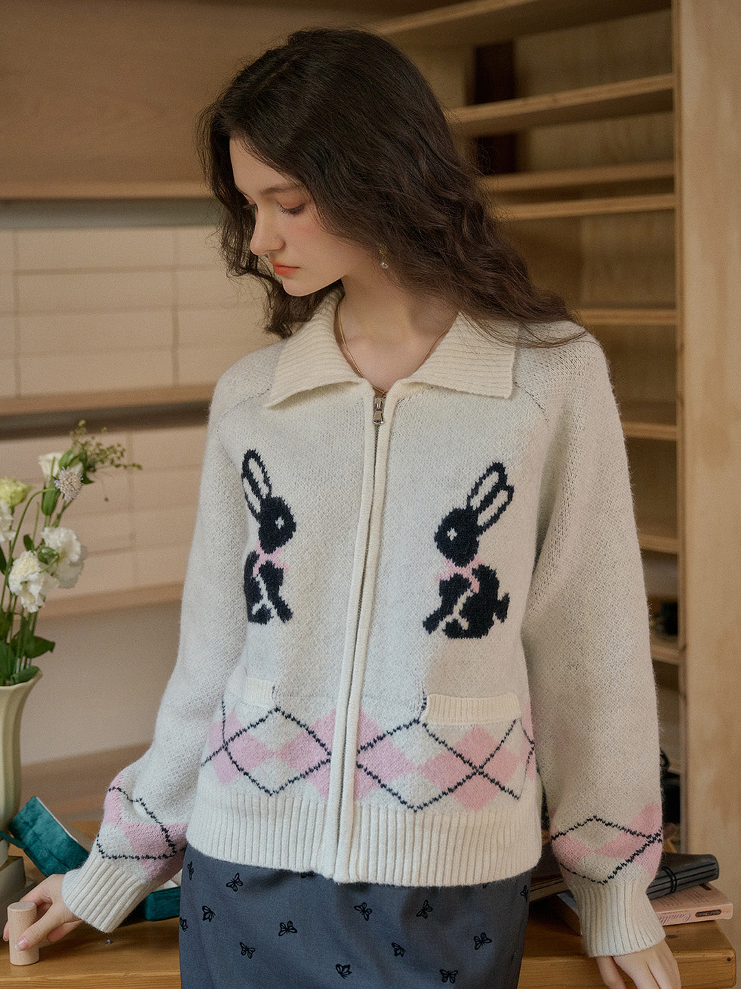 【Final Sale】Layne Lapel Clashing Rabbit Embroidery Zip Cardigan