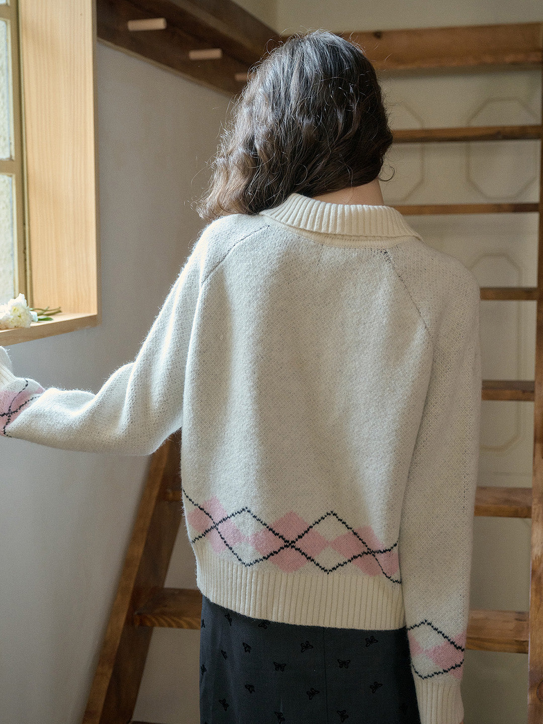 【Final Sale】Layne Lapel Clashing Rabbit Embroidery Zip Cardigan