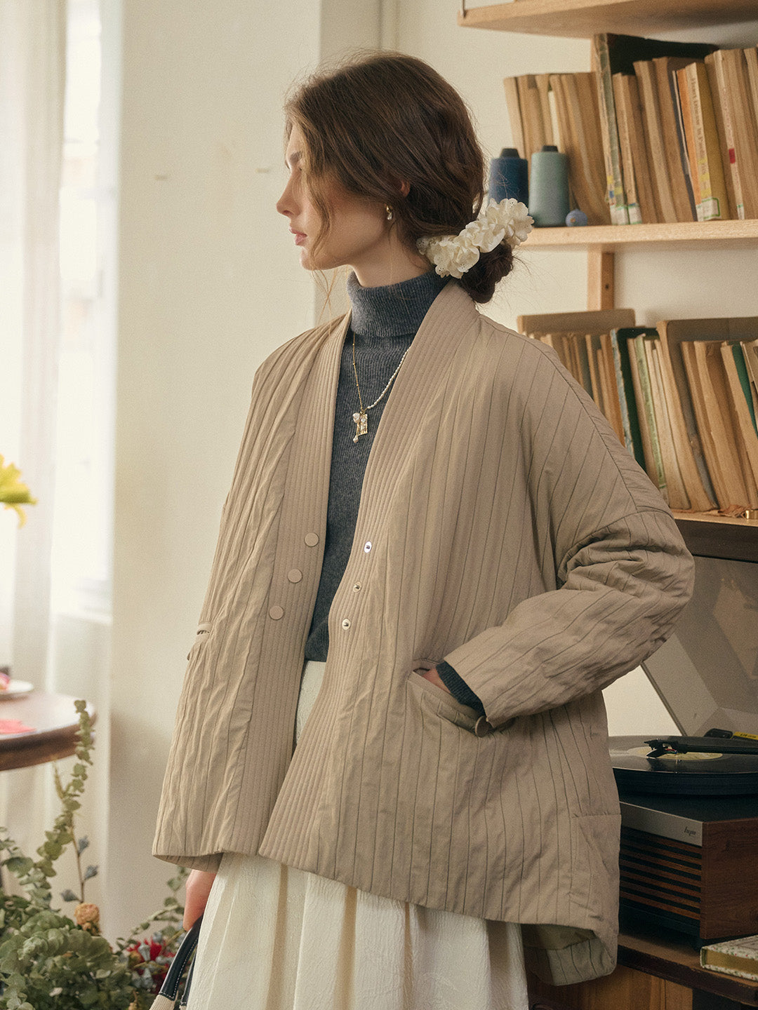 Emi Collarless Pocket Down Jacket - Off-white