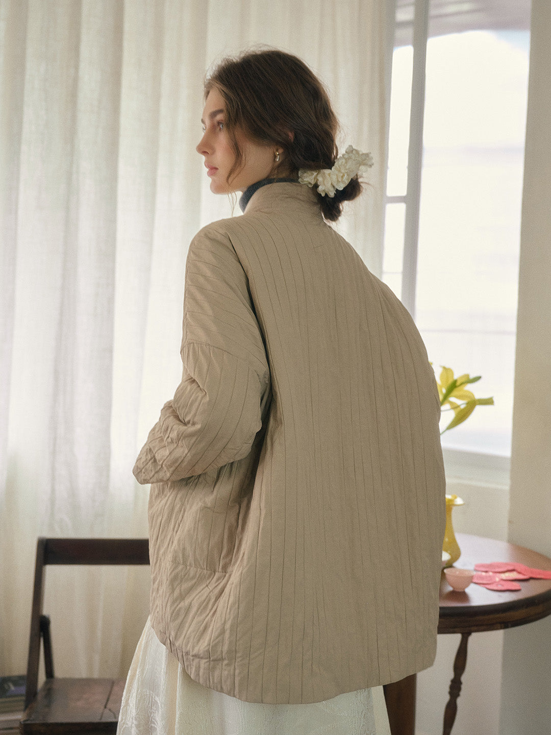 Emi Collarless Pocket Down Jacket - Off-white