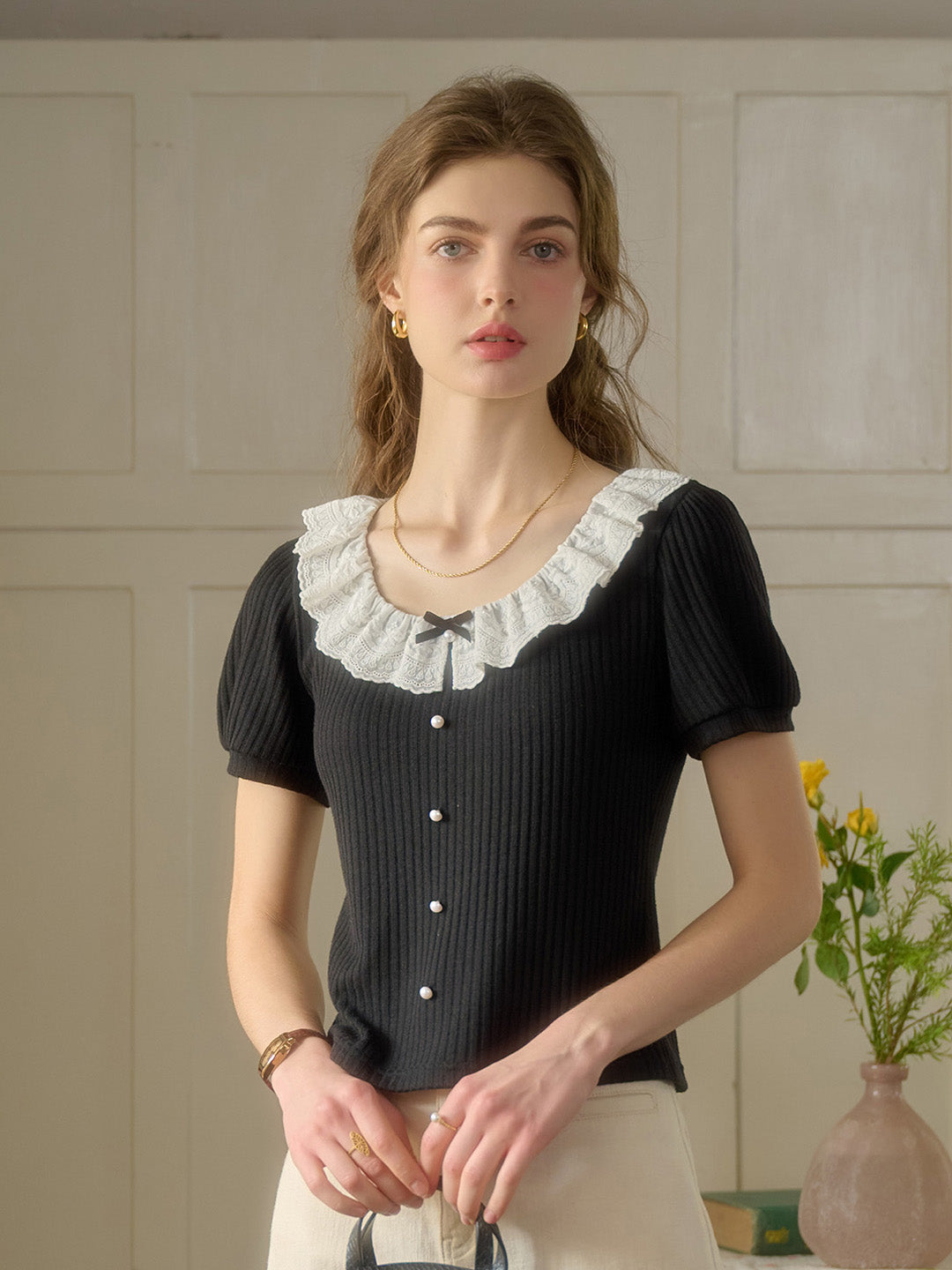 【Final Sale】Ella Peter Pan Collar Bow Blouse