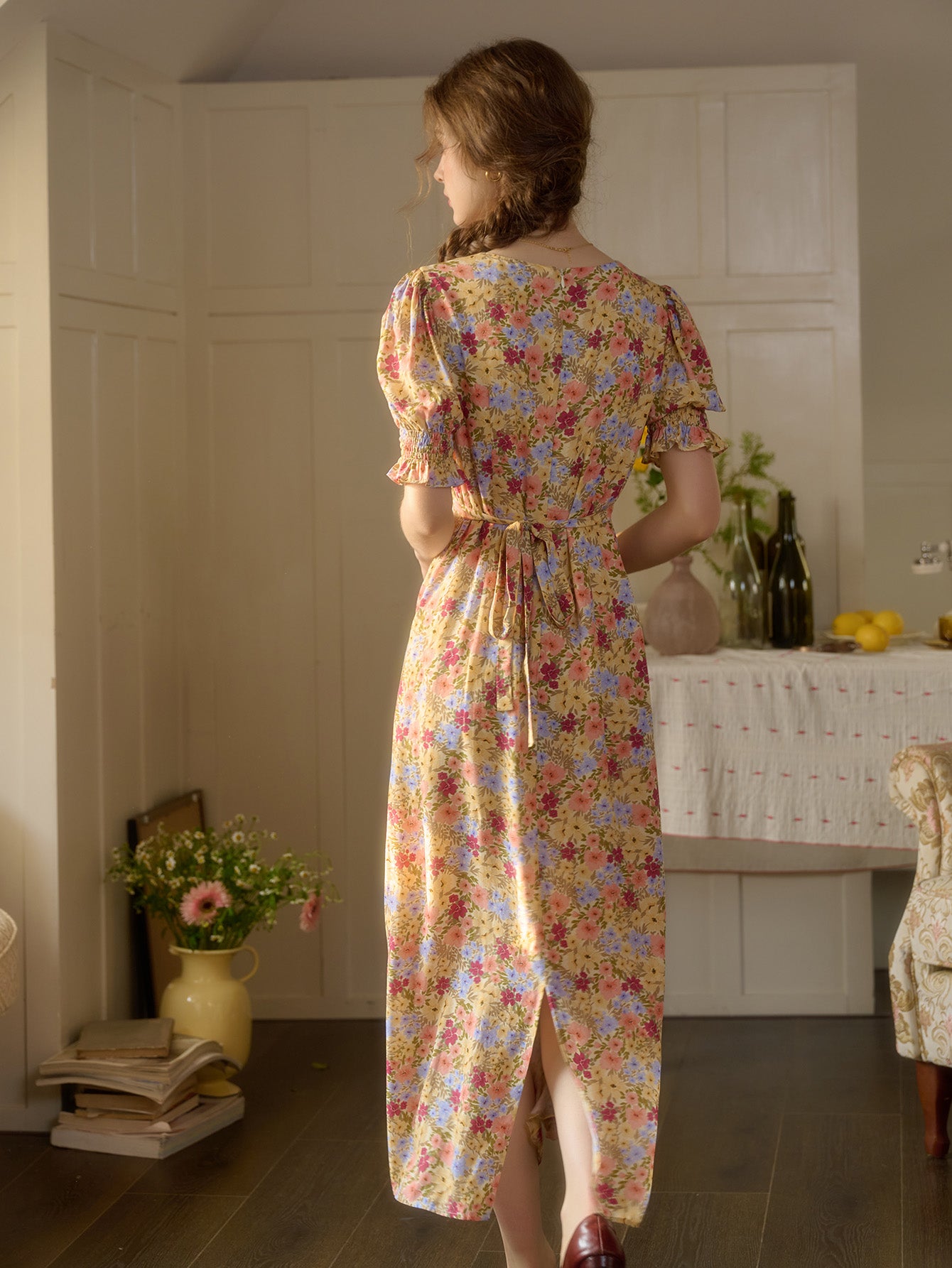 【Final Sale】Xena V-Neck Floral Puff Sleeve Dress - Red
