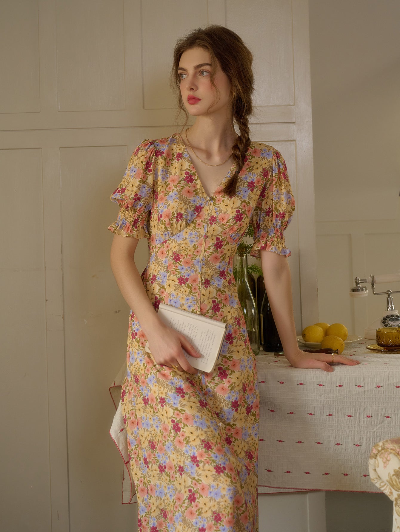 【Final Sale】Xena V-Neck Floral Puff Sleeve Dress - Red