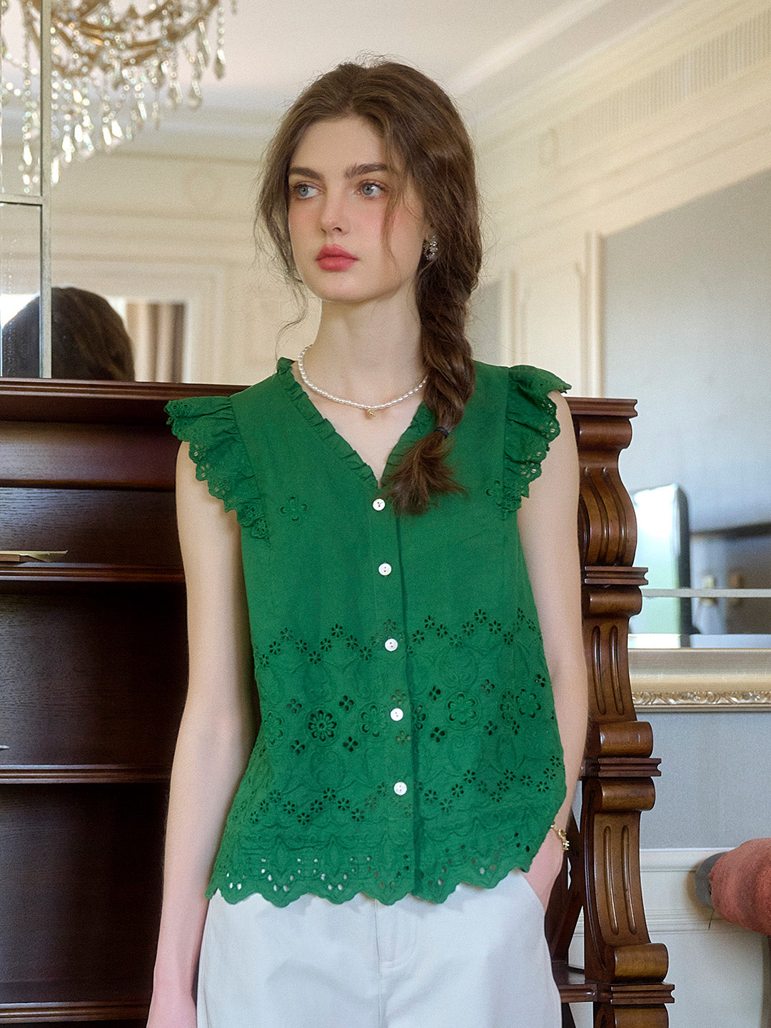 Hannah V-Neck Embroidery Ruffle Sleeve Top
