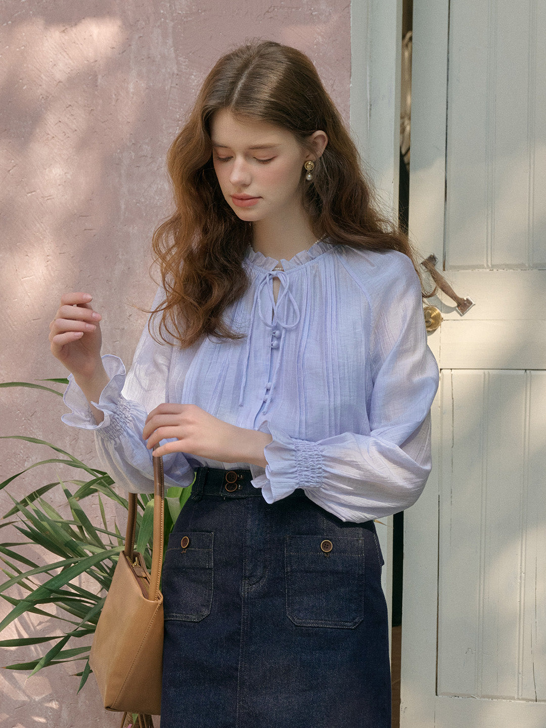 Sana Ruffle Collar Tie Blouse - Off White