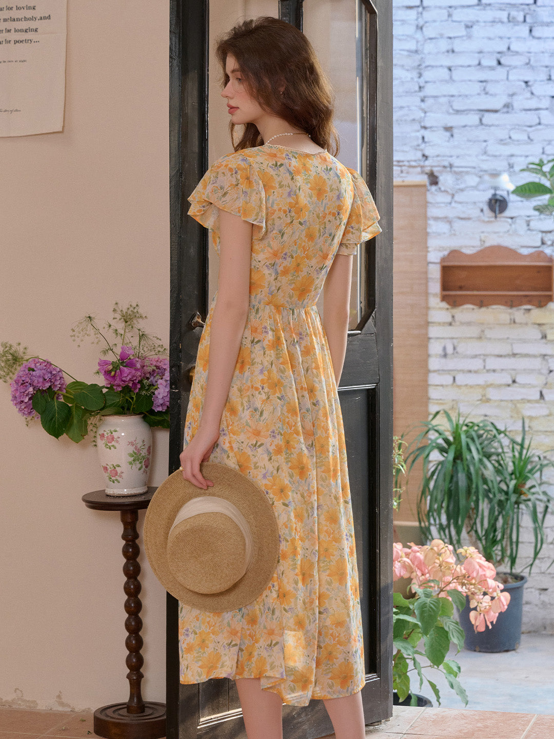 【Final Sale】Naomi V-Neck Floral Printed Dress