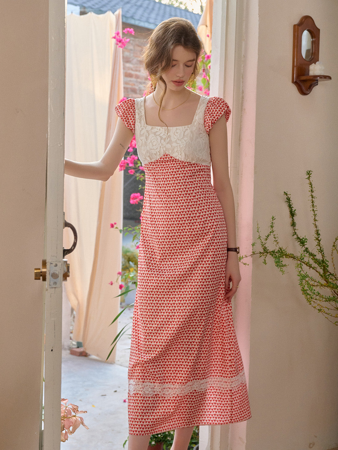 【Final Sale】Cathy Square Neck Heartcore Lace Dress