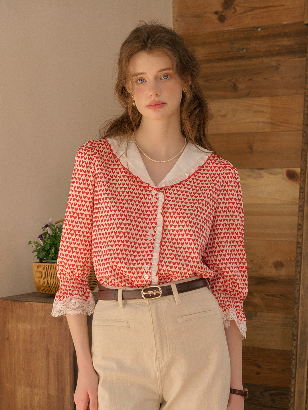 【Final Sale】Yoyo V-Neck Heartcore Blouse