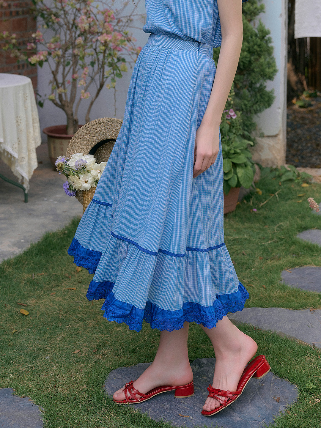 Fatima H-Line Lace Embroidery Skirt