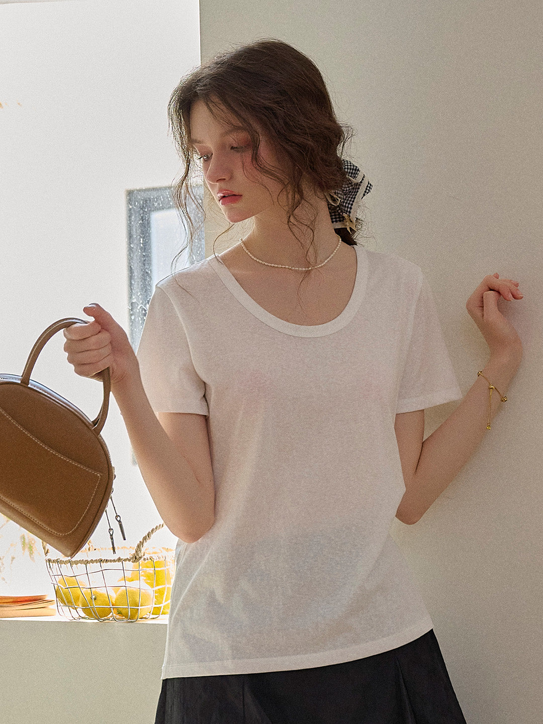 Maisie Simple Round Neck Top - White