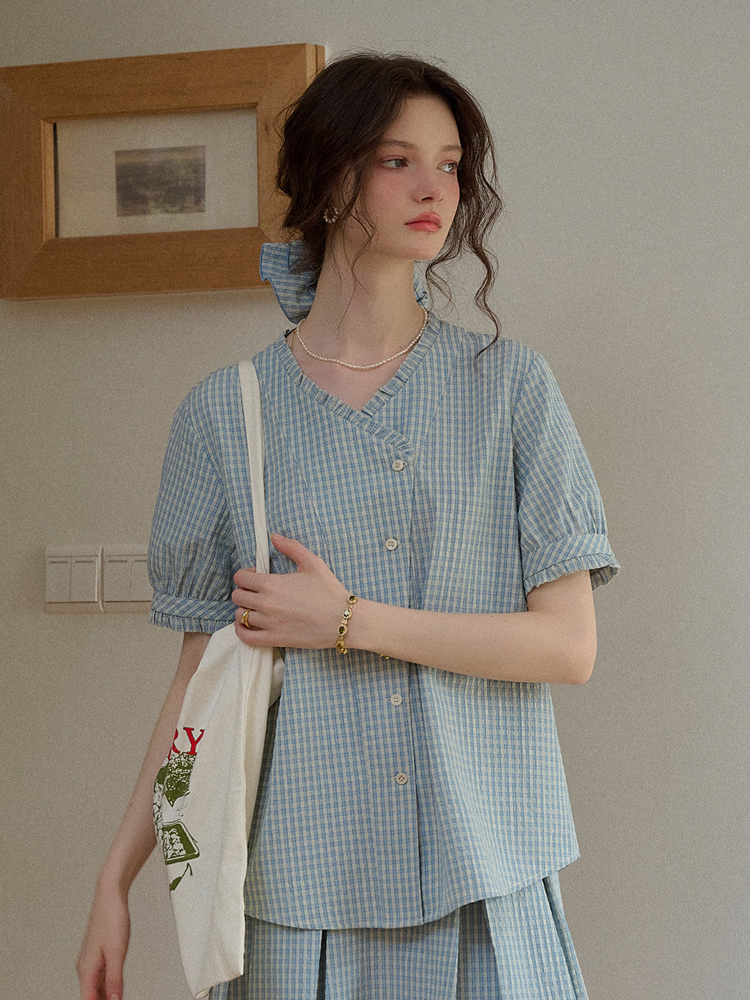 Aurelia V-Neck Puff Sleeve Blouse