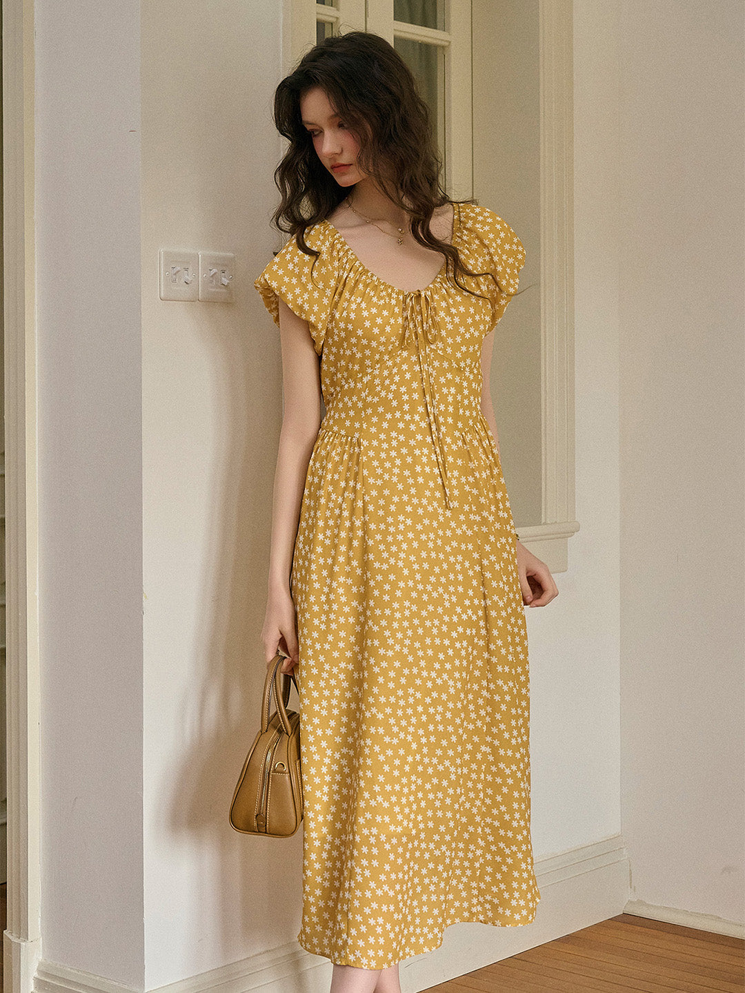 【Final Sale】Ariel V-Neck Floral Dress