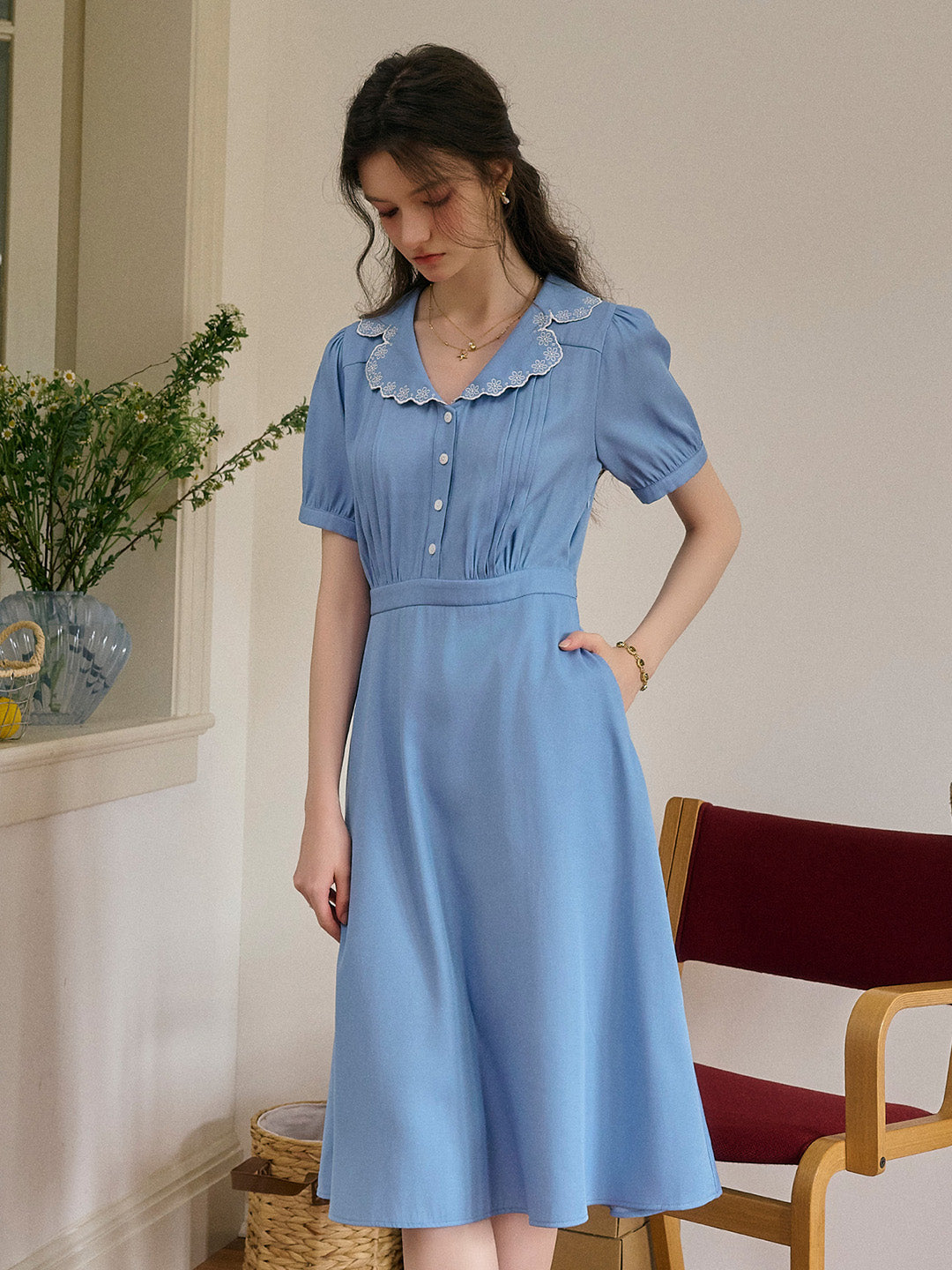 Natalie V-Neck Lace Tuck Pleats Dress