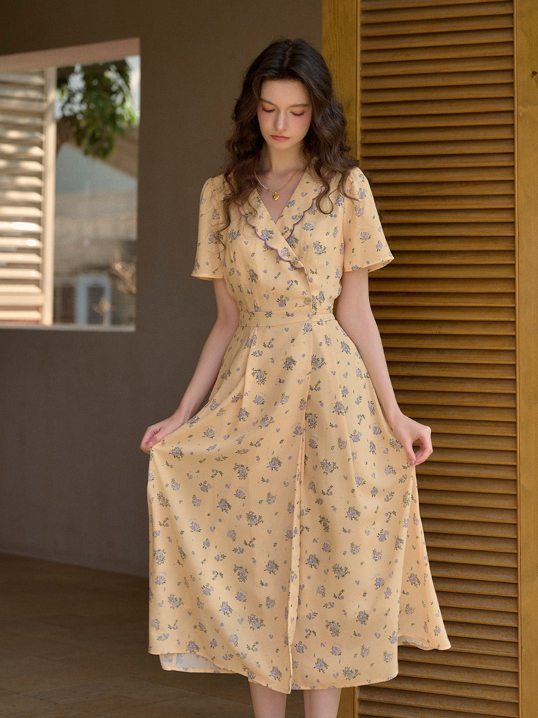 【Final Sale】Louisa Ruffle V-Neck Floral Waist Dress - Blue