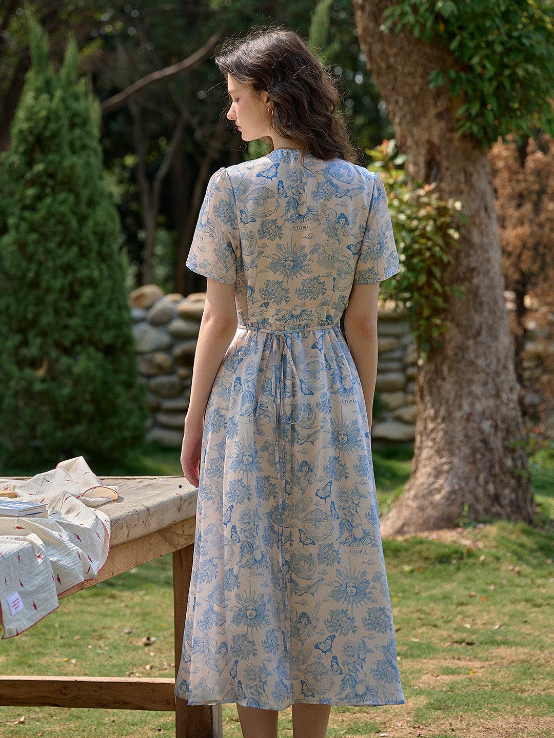 【Final Sale】Louisa Ruffle V-Neck Floral Waist Dress - Blue