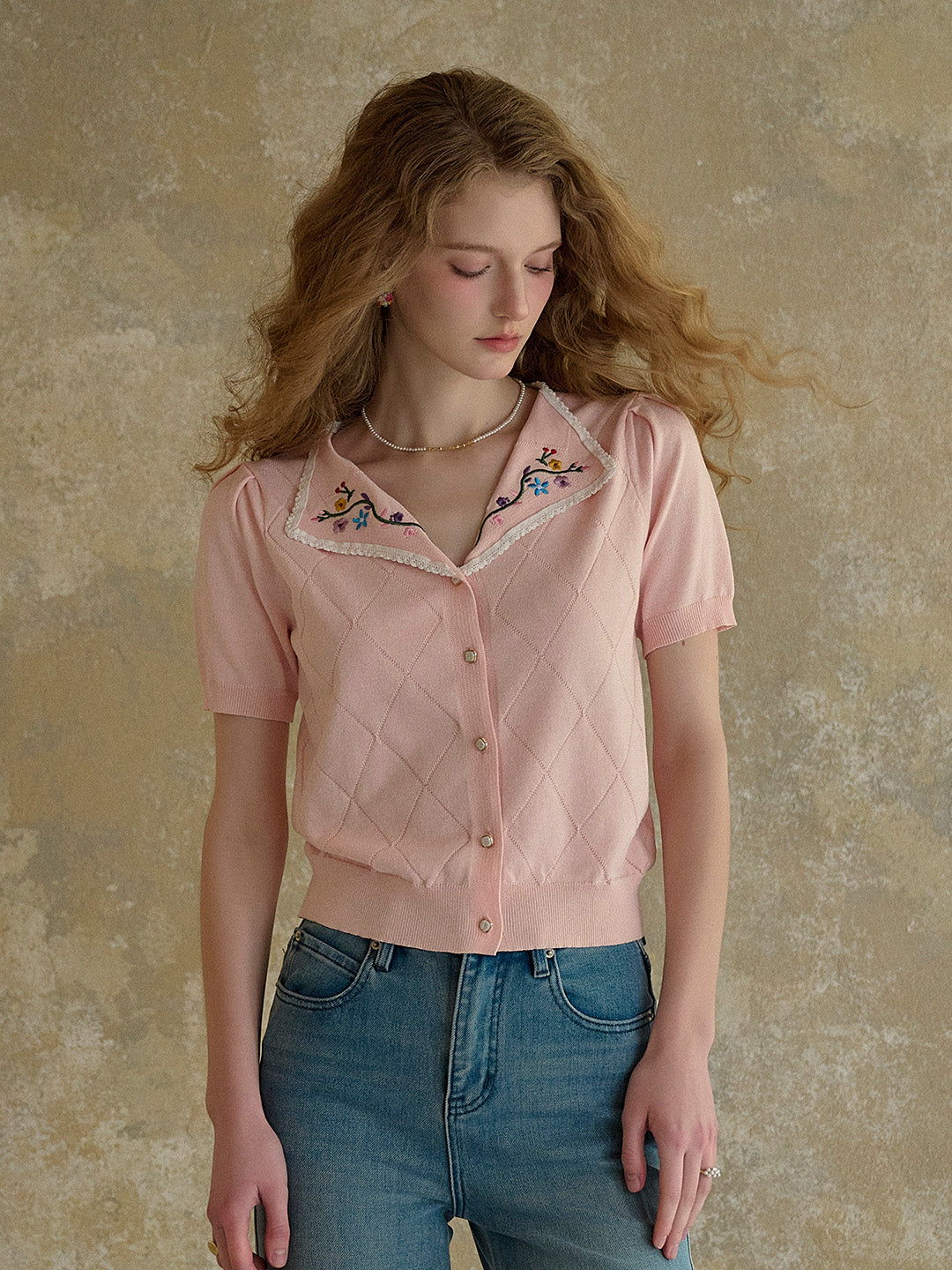 【Final Sale】Anneliese V-Neck Embroidery Knit Blouse
