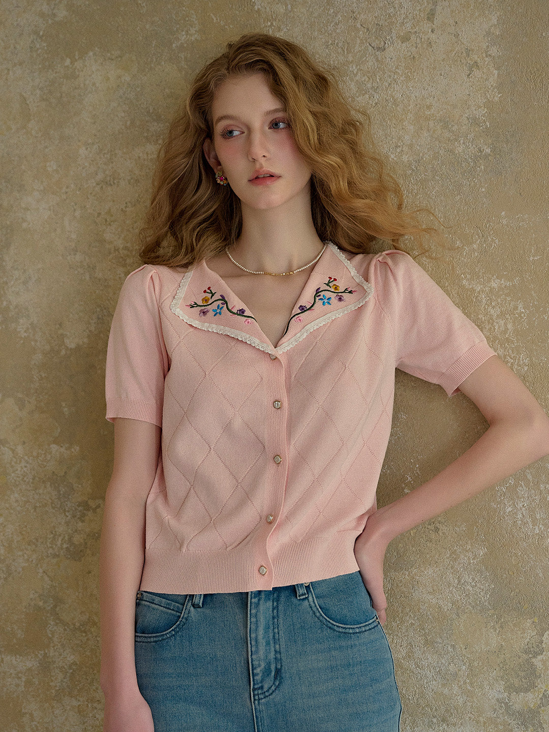 【Final Sale】Anneliese V-Neck Embroidery Knit Blouse