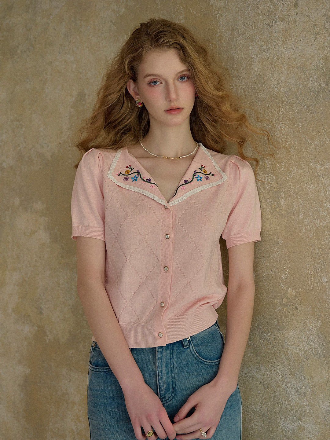 【Final Sale】Anneliese V-Neck Embroidery Knit Blouse