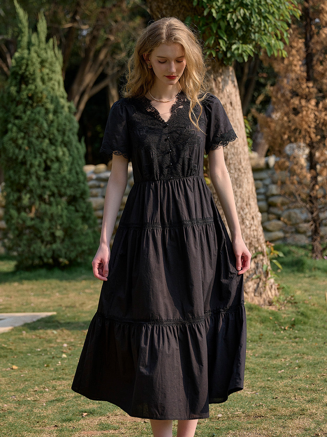 Clove V-Neck Lace Waist Cotton Dress