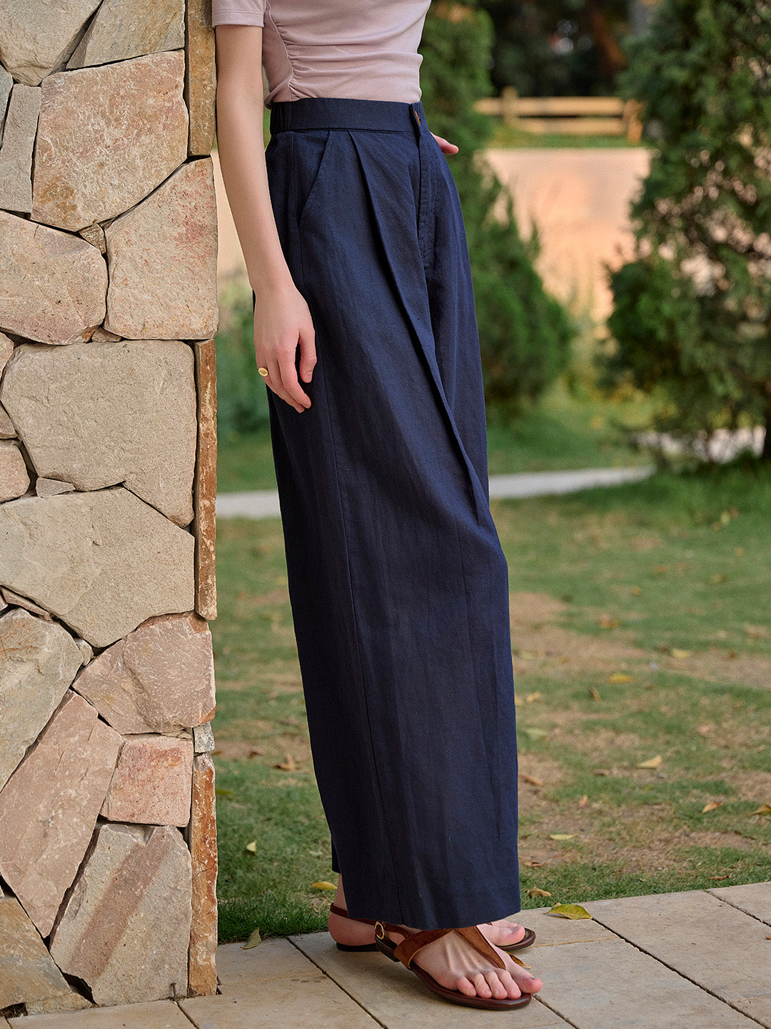 Evelyn Straight Line Cotton Trousers - Navy Blue