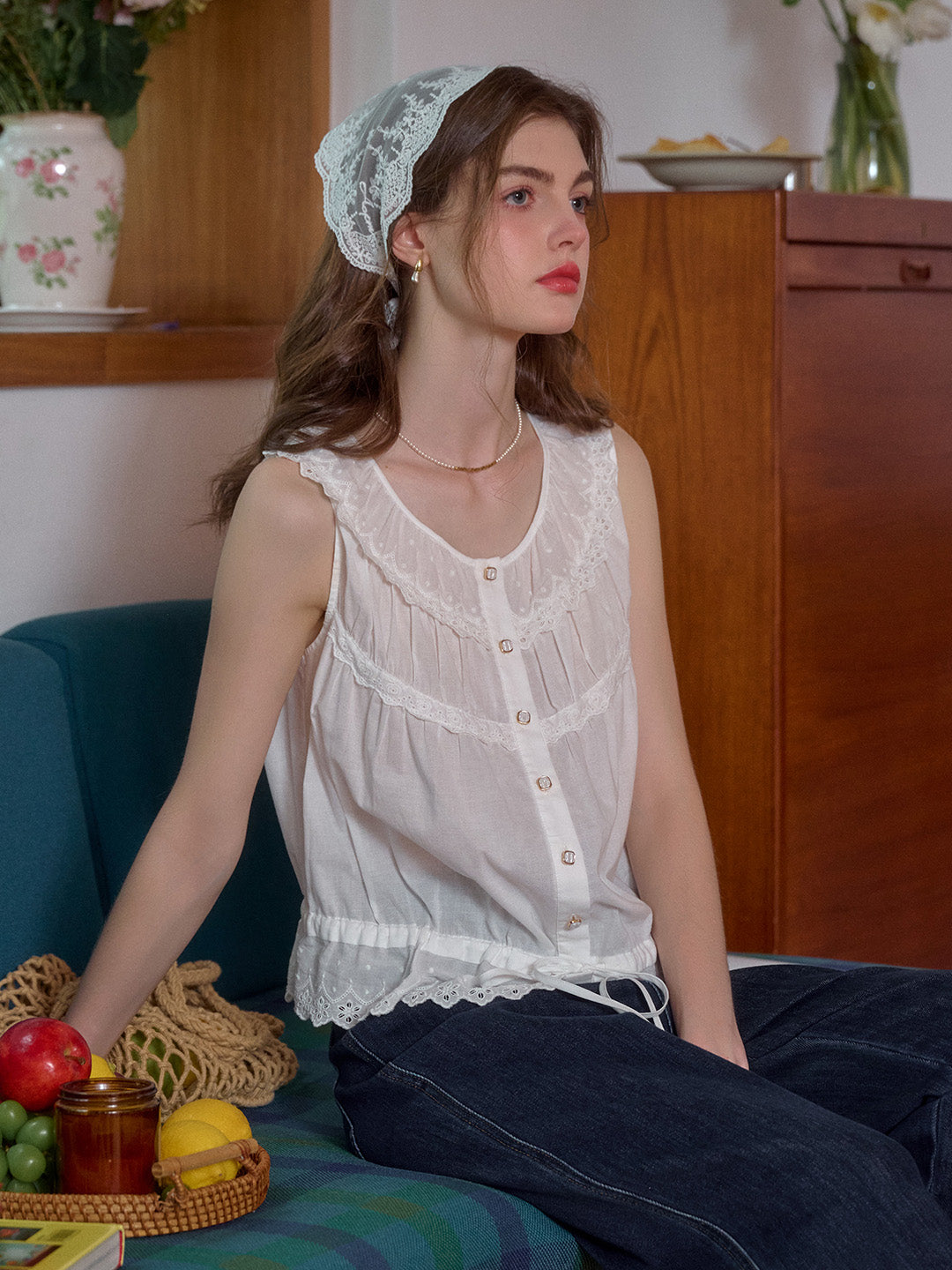 Daisy Round Neck Lace 100% Cotton Vest