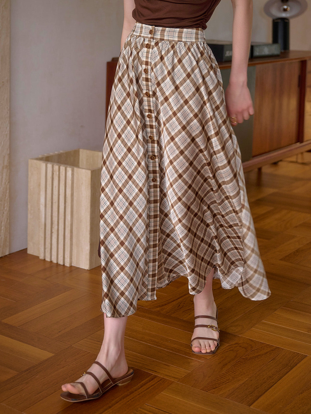 Gemma Plain Button Skirt