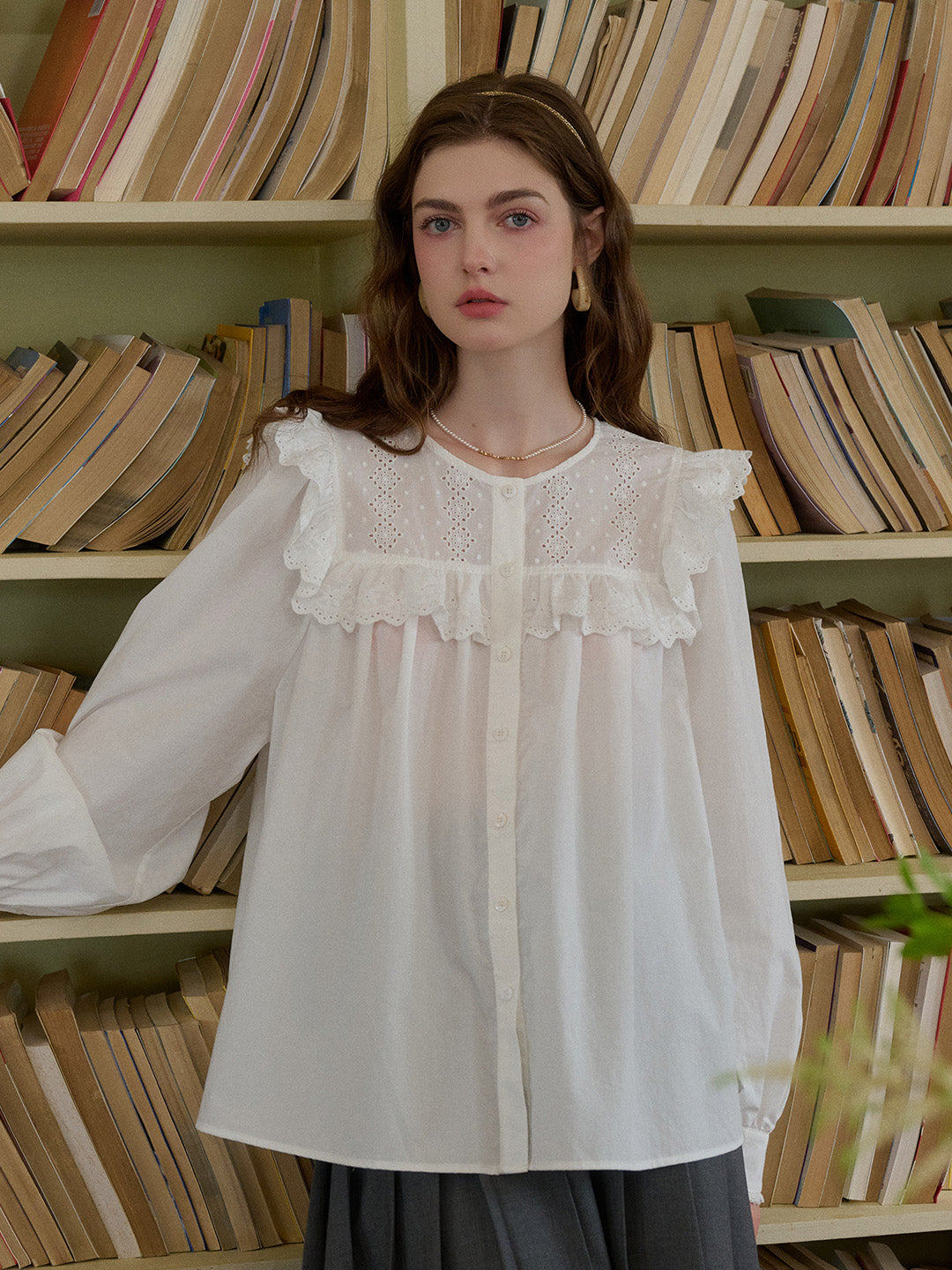 Danna Round Neck Lace Trim Blouse