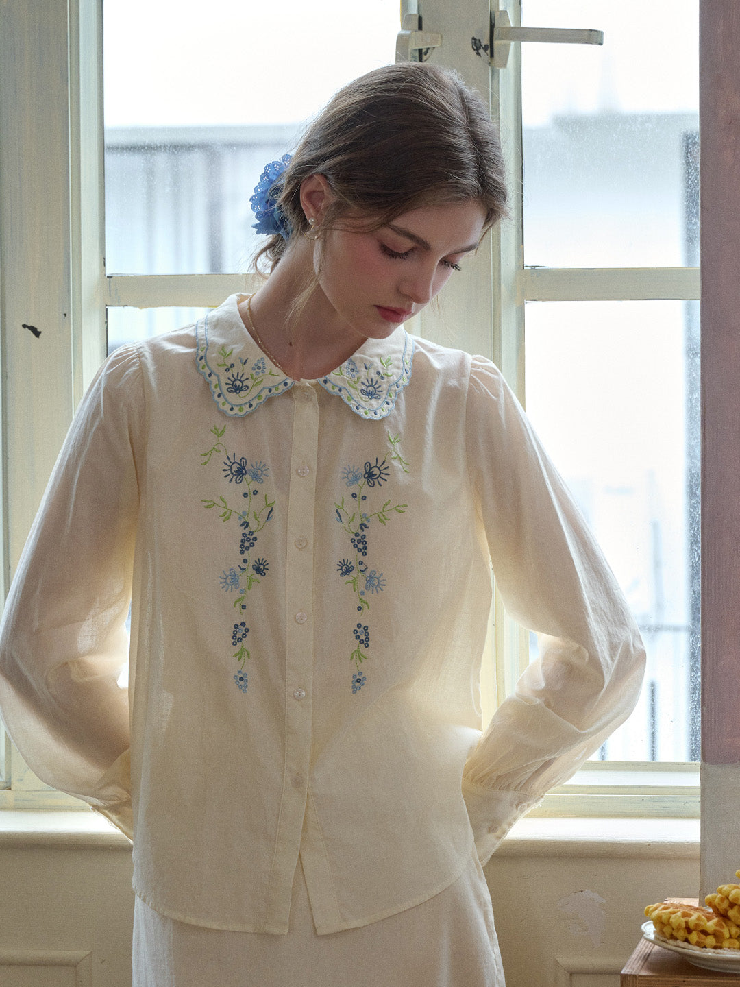 Luciana Peter Pan Collar Embroidery 100% Cotton Blouse