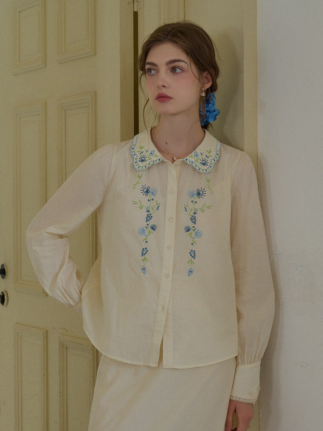 Luciana Peter Pan Collar Embroidery 100% Cotton Blouse