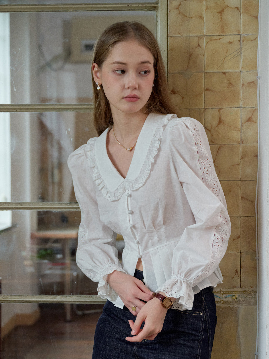 Palmer V-Neck Puff Sleeves Blouse