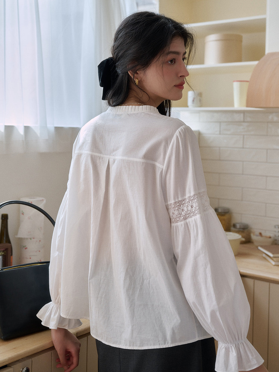 Mabel Round Neck Lace Hollow Blouse