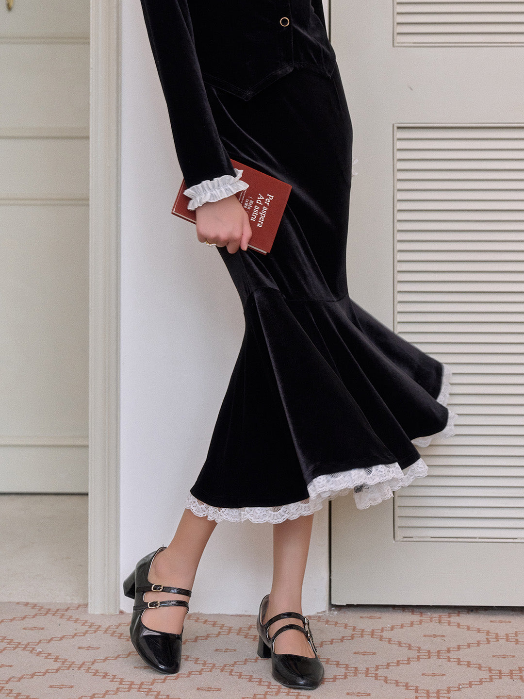 Elle Velvet Lace Fishtail Skirt