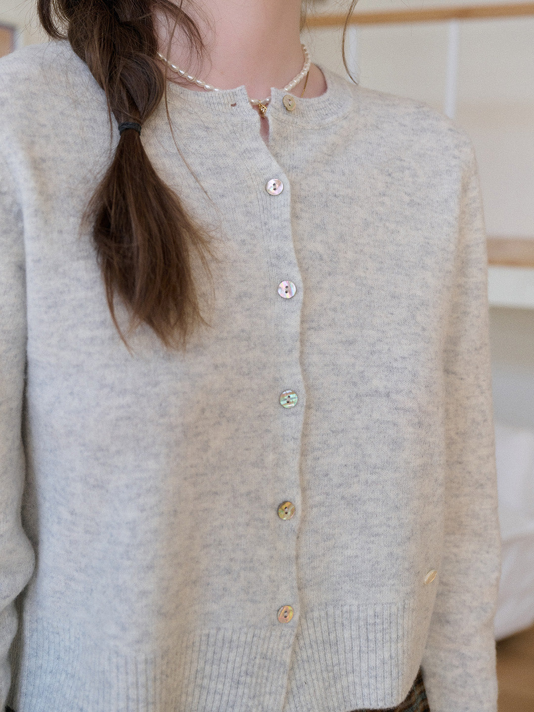 Dayana Round Neck 100% Wool Cardigan