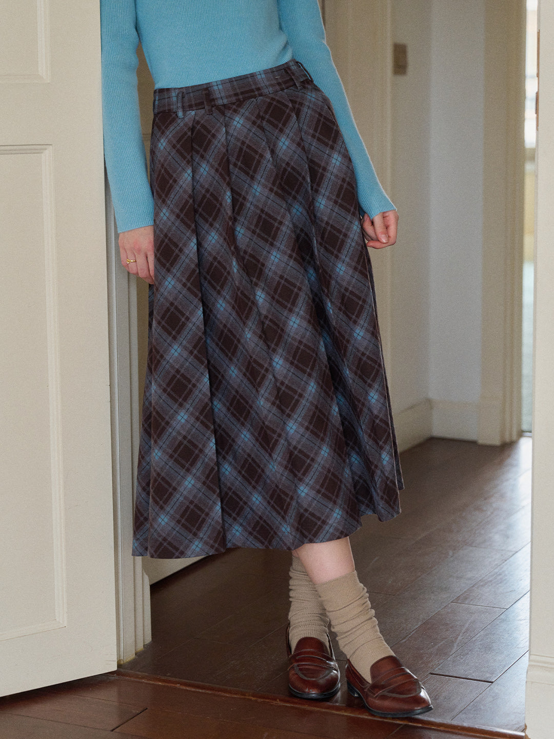 Jaylani Plaid Midi Skirt
