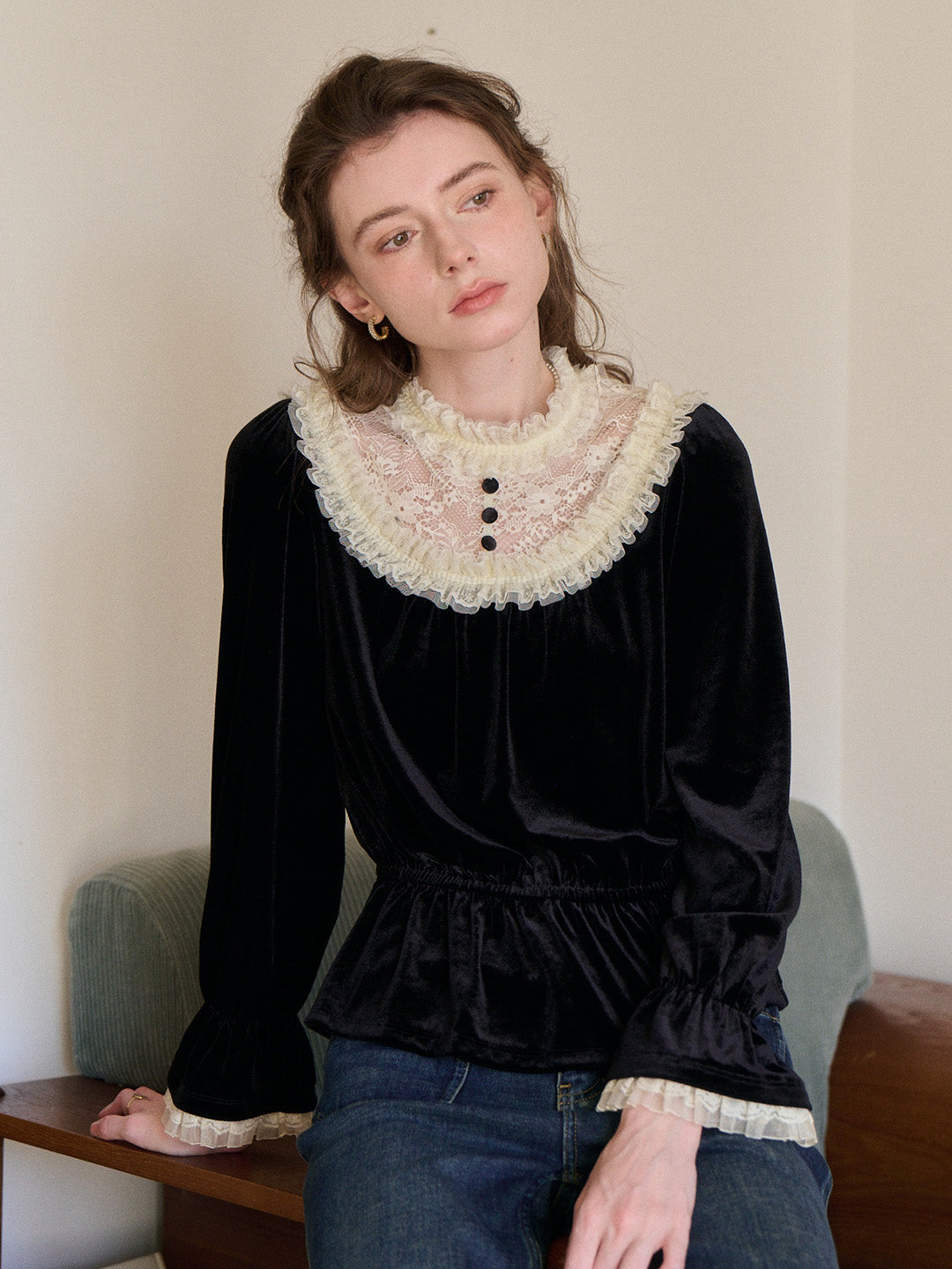 Elodie Lace Collar Velvet Blouse