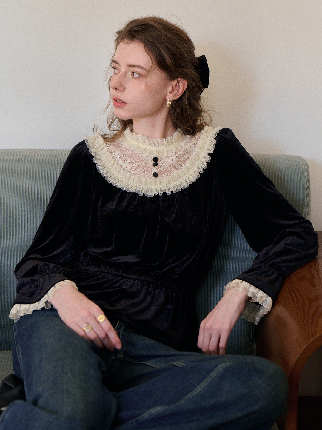 Elodie Lace Collar Velvet Blouse