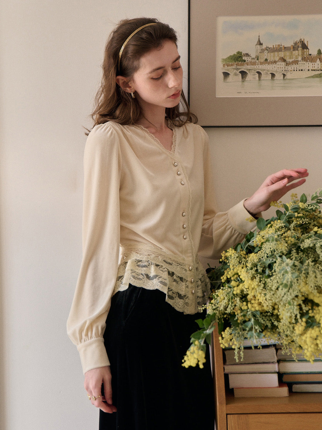 Theodora V-Neck Hollow Blouse