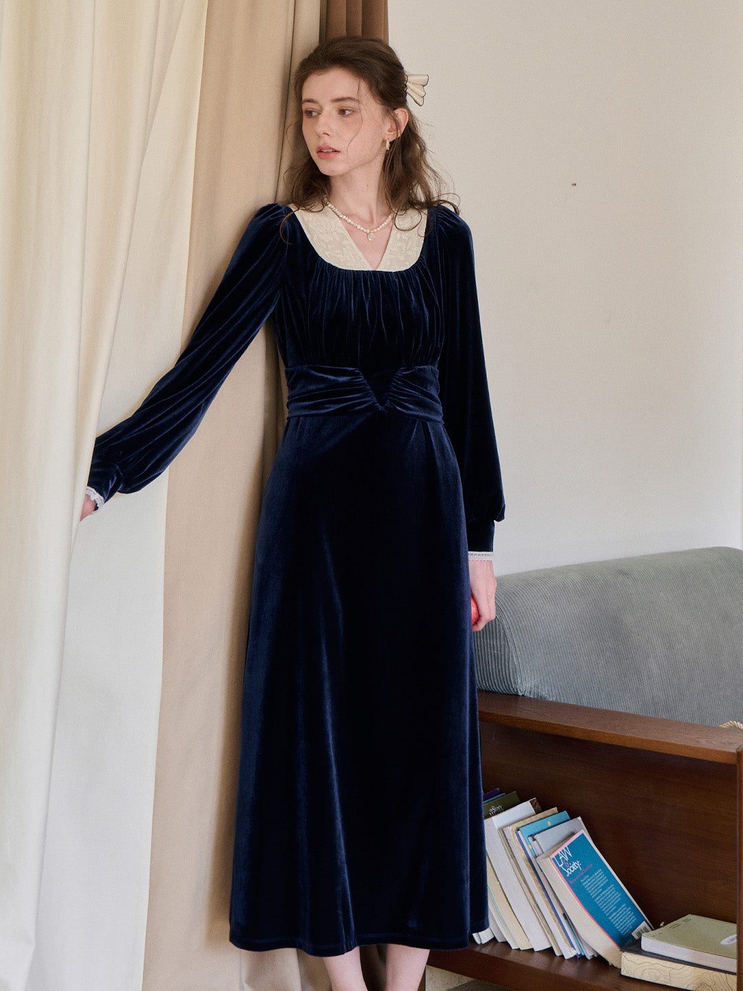 Aila V-Neck Velvet Dress