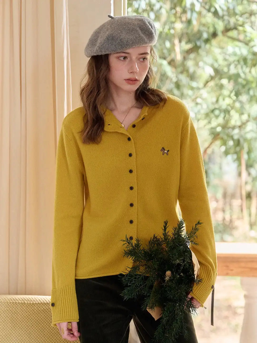 Araceli Round Neck 100% Wool Cardigan