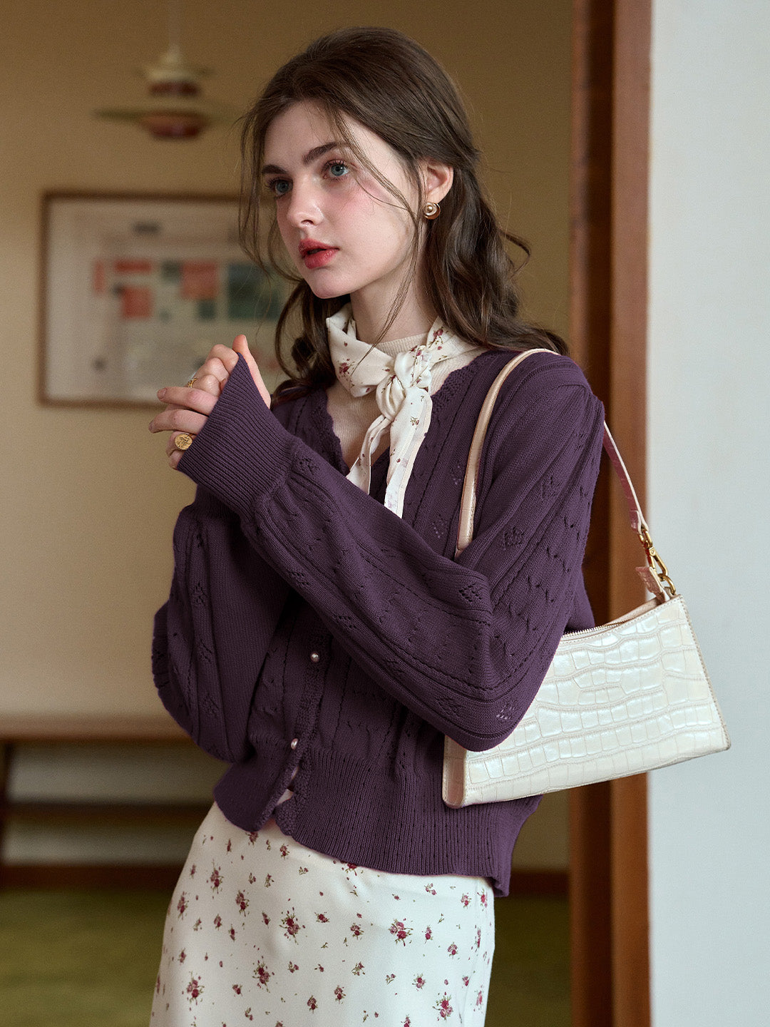 Amira Wave V-neck Cotton Knitted Cardigan