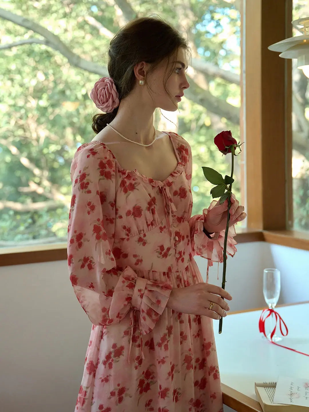 Amaris Sweetheart Neck Floral Dress