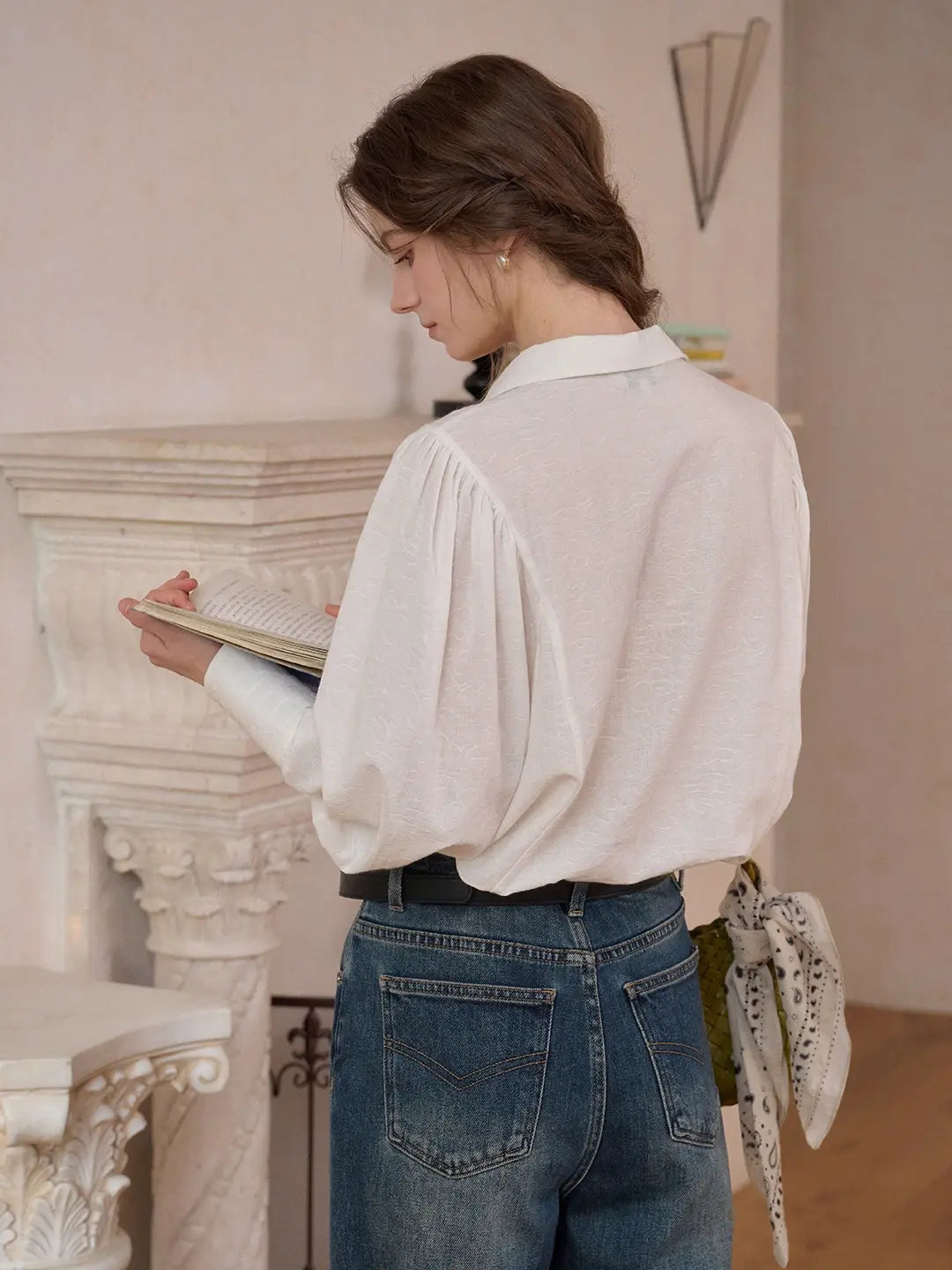 Indy V-Neck 100% Cotton Blouse