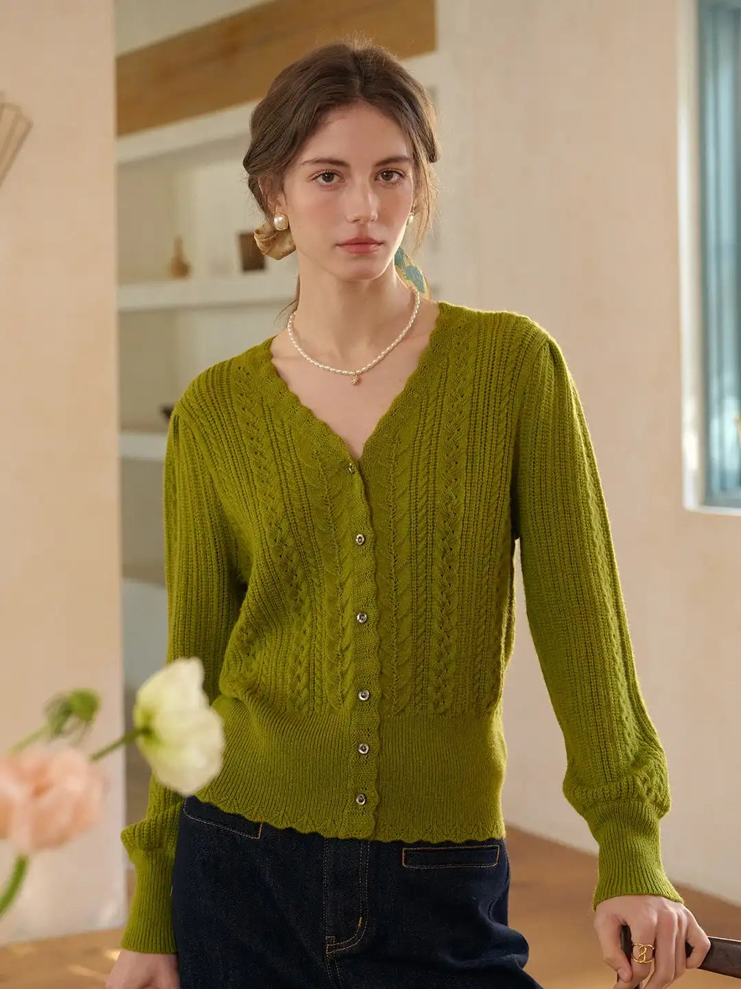 Livia V-Neck Hollow Cardigan