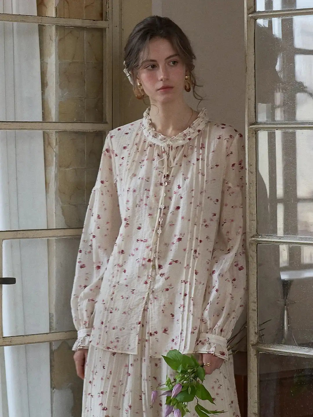 Layne Lace Collar Floral Blouse