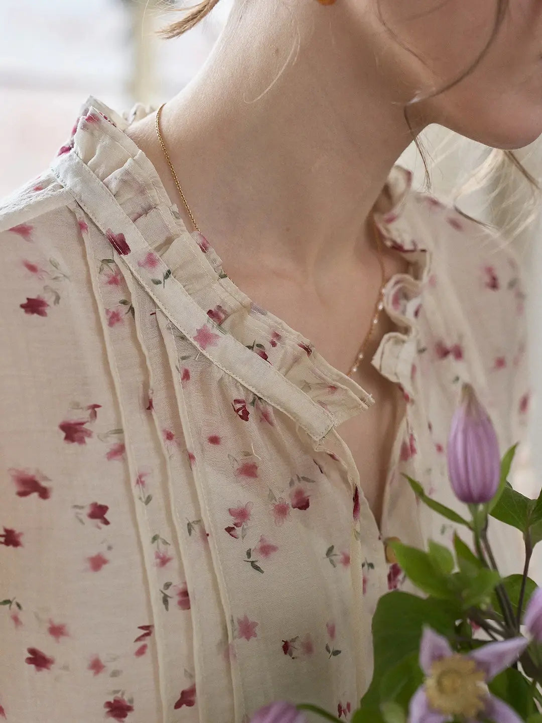 Layne Lace Collar Floral Blouse