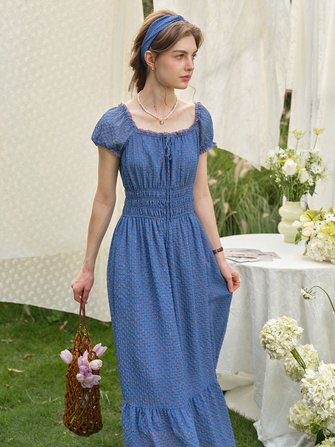 Carmen Sweetheart Neck Puff Sleeve Dress