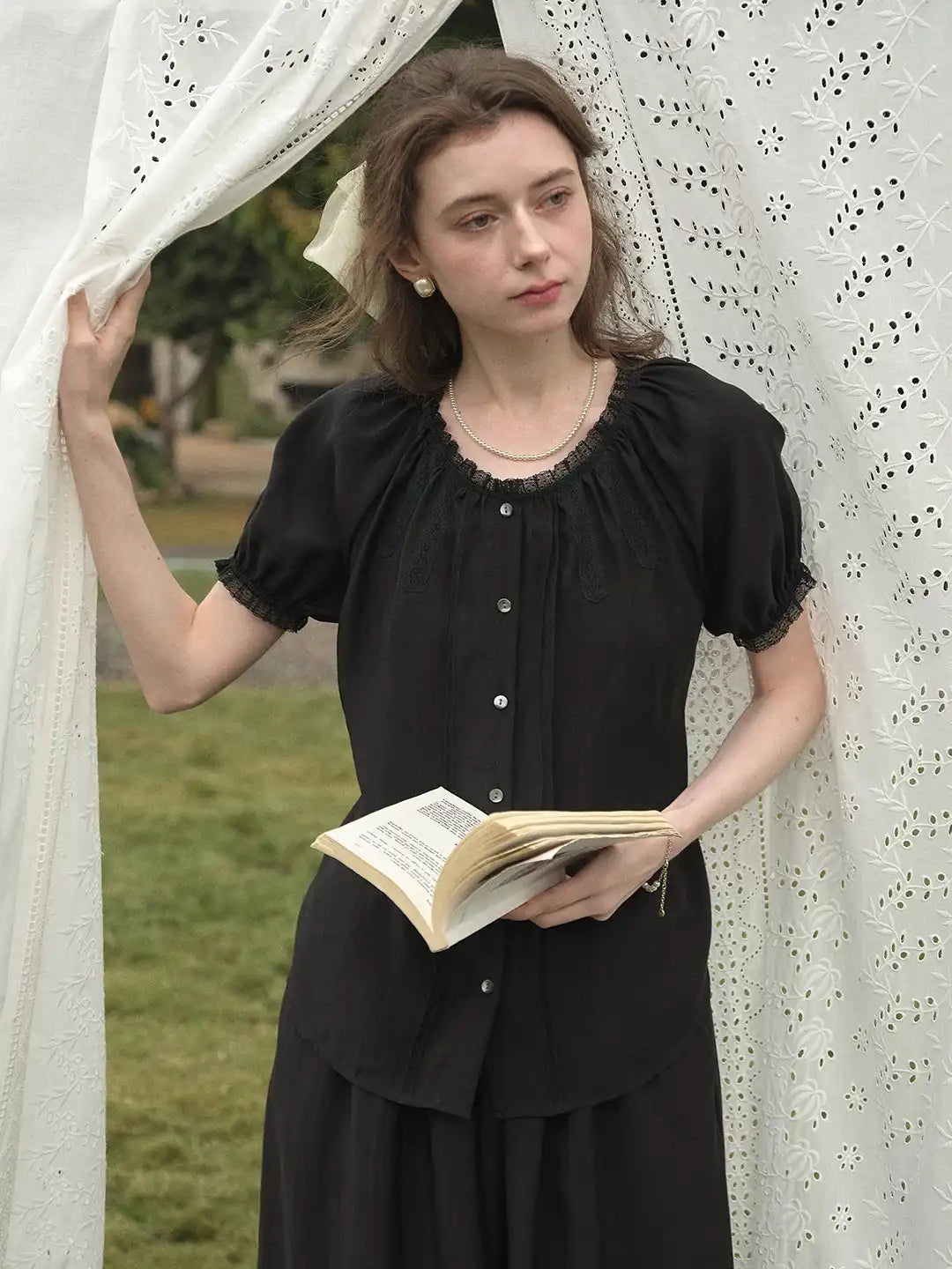 Aleyna Round Neck Lyocell Blouse