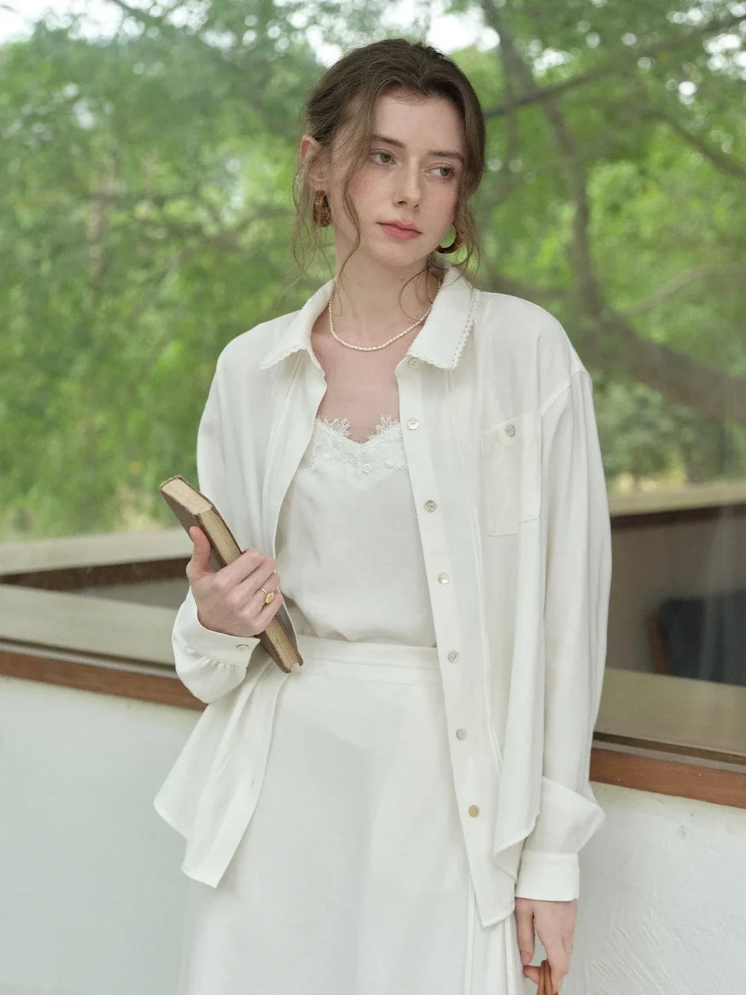 Carla Lace Collar Linen Shirt