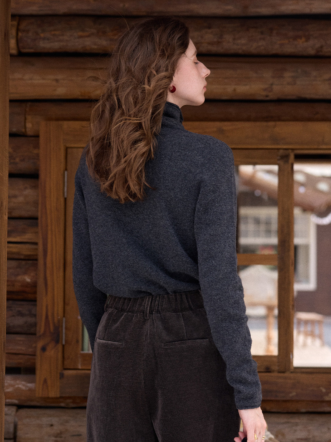 Marilyn Turtleneck Wool Cashmere Sweater