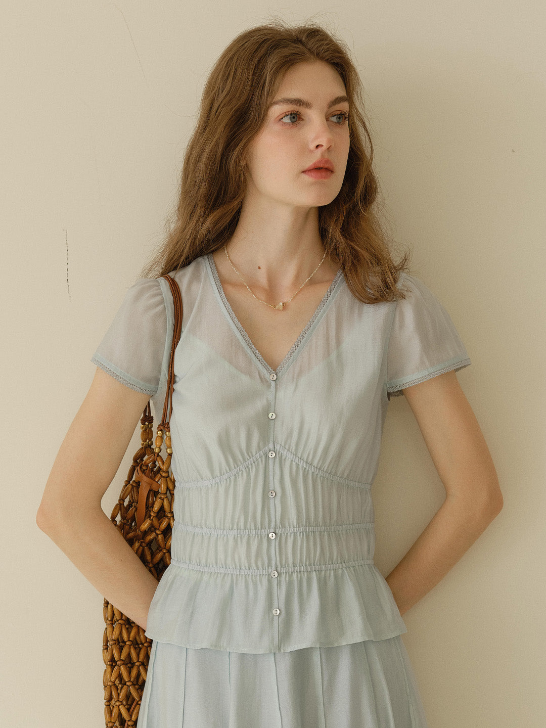 Bella V-Neck Light Lyocell Blouse